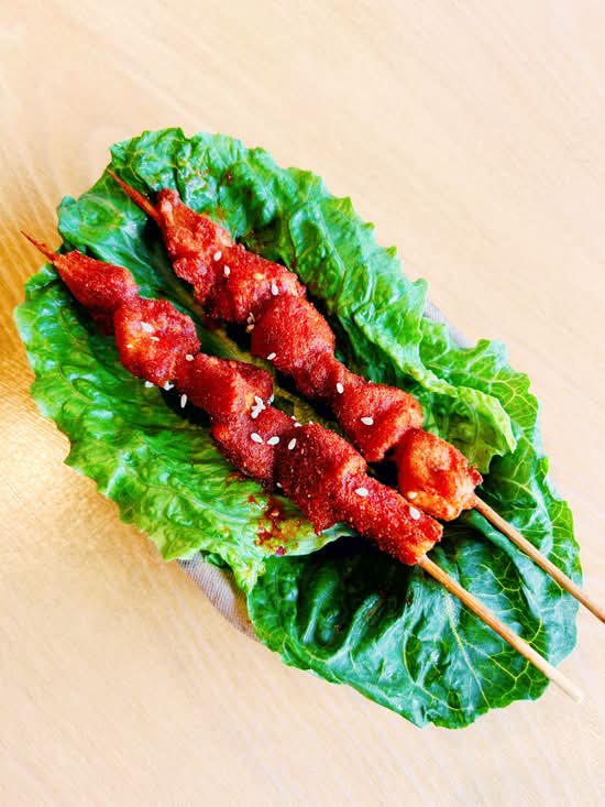 Fried Chicken Skewers (2 skewers) 炸鸡肉串